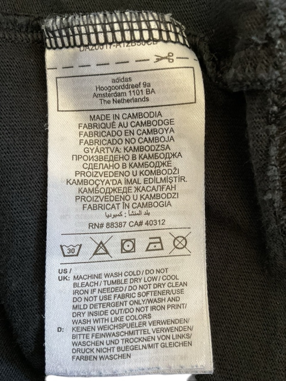 Adidas Cropped Graphic Tee Black Trefoil Logo Y2K Streetwear S - Picture 6 of 7